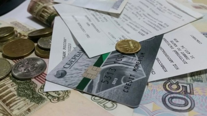 Российские семьи должны банкам по четверть миллиона