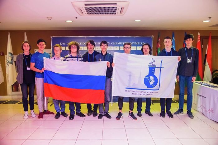 Дети из России победили на Международной олимпиаде по химии в Санкт-Петербурге