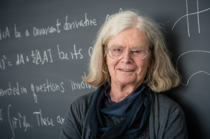 Абелевскую премию по математике получила Карен Уленбек