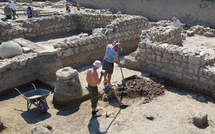 В Фанагории нашли остатки древнейшего христианского храма