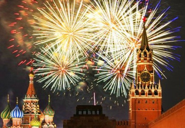 В День города москвичи увидят грандиозный фейерверк