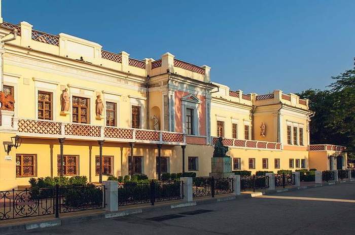 Потомок Айвазовского даст концерт в доме художника в Крыму 
