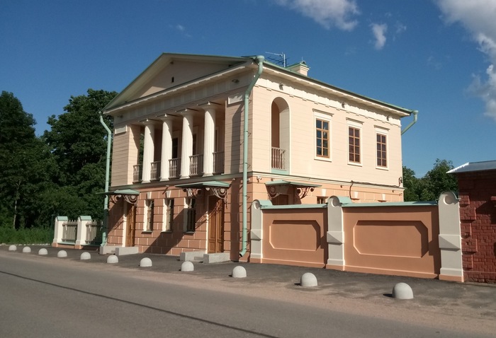 Отреставрированный Путевой дворец Александра I открыли под Великим Новгородом
