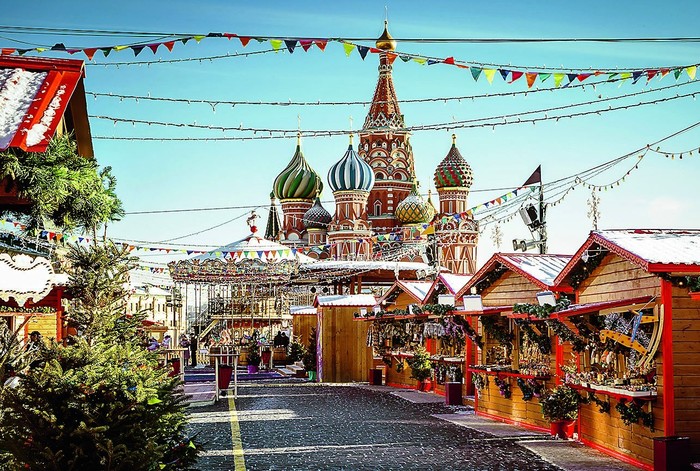 Новогодняя ГУМ-ярмарка oткрылась на Красной площади