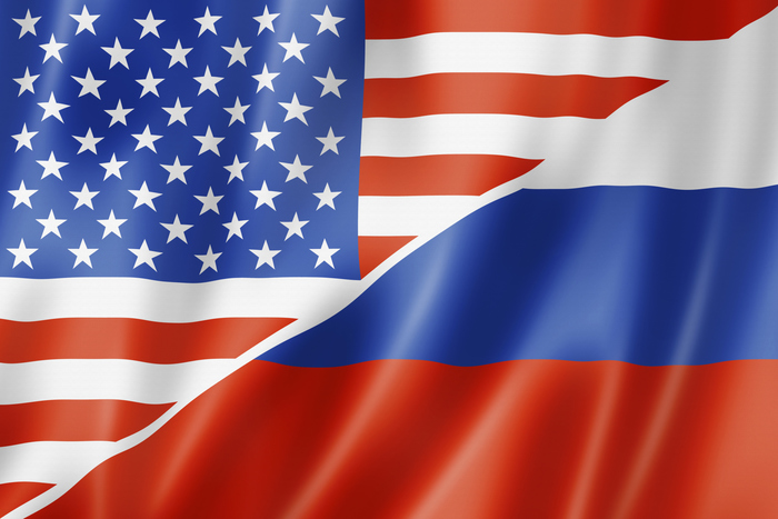Песков: надеемся, что США перестанут использовать Россию как "главного демона" во внутренней политике