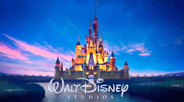 Почти половину сотрудников Disney отправили в неоплачиваемый отпуск
