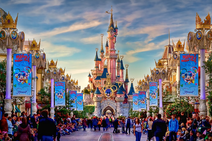 Disneyland в Париже снова откроется 15 июля