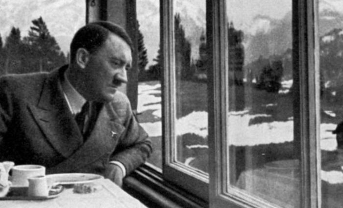 Столовая утварь Гитлера ушла с молотка в Мюнхене