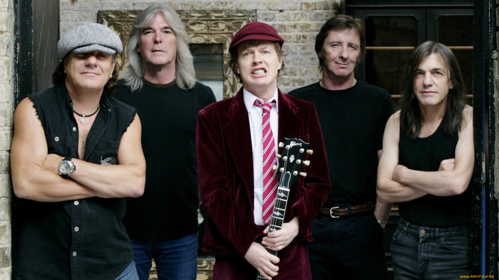 Группа AC/DC выложила в Сеть свой новый альбом 
