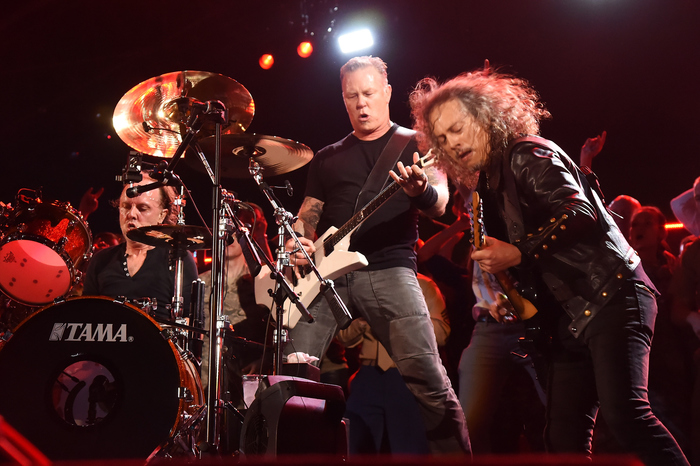 Metallica заработала $1,3 млн на благотворительность - СМИ