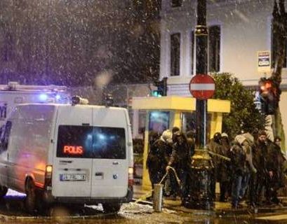 Взрыв в Стамбуле: предположения и догадки  