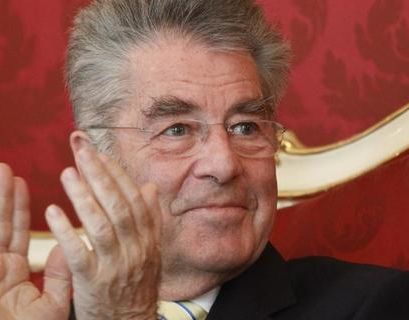 Необходимо найти путь к отмене санкций против России - президент Австрии