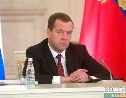 Медведев: реформы за счет людей мы проводить не будем