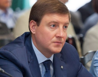 Андрея Турчака наделили полномочиями сенатора от Псковской области