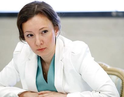 Анна Кузнецова: законопроект об участии детей в суде надо снять с рассмотрения 