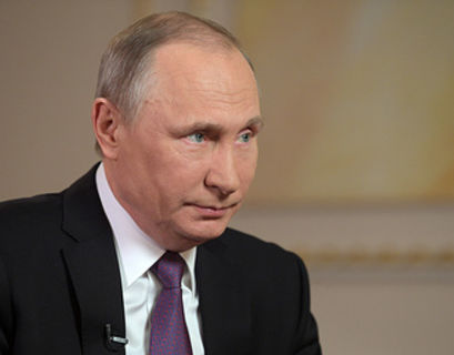 Путин поздравил Службу коменданта Московского Кремля со 100-летием 