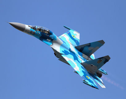Российский Су-27 перехватил американский военный самолет над Балтикой 