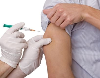 Минздрав России может сделать обязательной прививку от менингита
