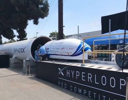 Студенты из Германии разогнали капсулу Hyperloop до рекордной скорости