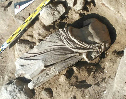В Керчи найдена мраморная статуя начала нашей эры
