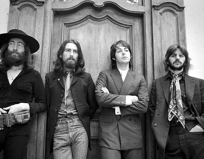 Создатель "Властелина колец" снимает документальный фильм о The Beatles 
