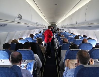 Какие места в самолете предпочитают пассажиры?