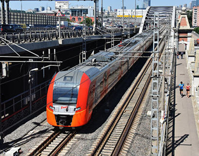 Московское метро и МЦК на Пасху будут возить пассажиров до 2 часов ночи