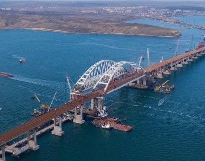 Сколько весит Крымский мост?