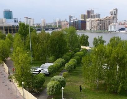 Губернатор поддержал мнение горожан по поводу строительства храма в сквере в Екатеринбурге