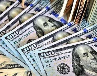  Впервые за 2 месяца курс доллара превысил 65 рублей