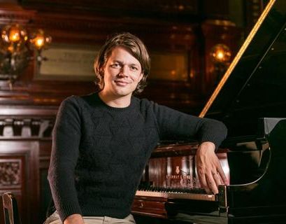 Французский пианист Давид Фрэ приедет на гастроли в Россию