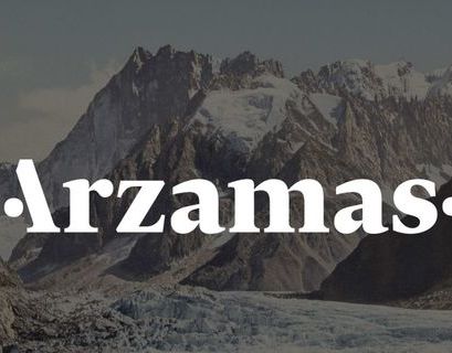 "Лекции Arzamas" вошли в топ-10 самых популярных подкастов в России