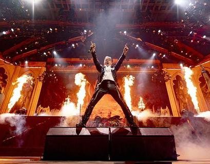 Лидер группы Iron Maiden приедет в Россию с собственным шоу в поддержку мемуаров