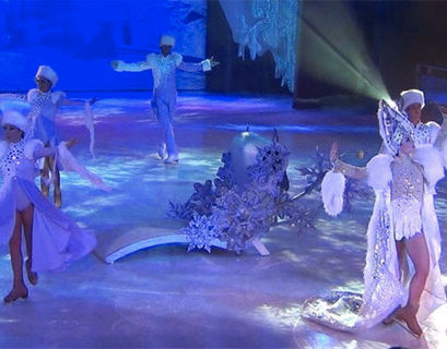 Москвичи смогут посмотреть премьеру ледового шоу "Снежная королева"