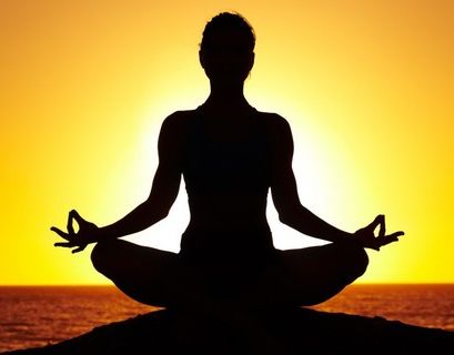 Перерыв на йогу появится в госучреждениях Индии