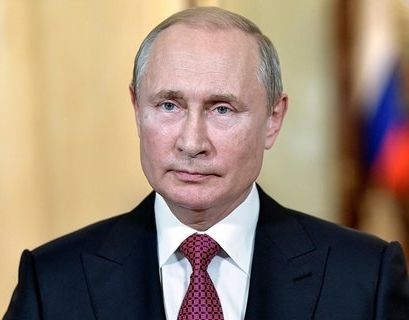 Путин подписал закон о поправке в Конституцию РФ