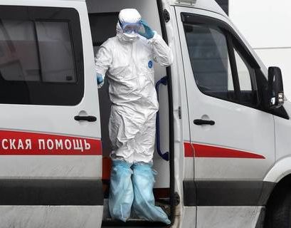 Почти 16,5 тыс человек в России находятся под наблюдением врачей из-за коронавируса
