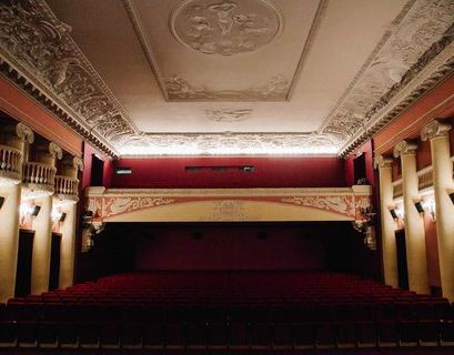 Кинотеатры в Петербурге закрываются до 30 апреля