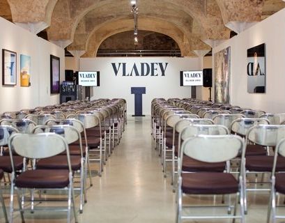 Vladey проведет благотворительный аукцион "Спасибо врачам"