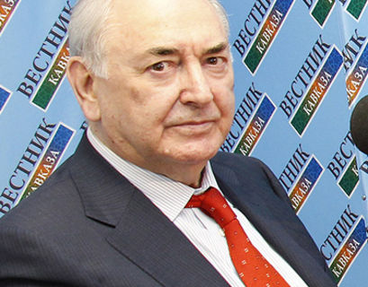Александр Дзасохов: "Гейдар Алиев стал исторической личностью, сумев сохранить российско-азербайджанские отношения"